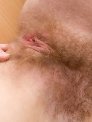 hairy_pussy_cutues_76548